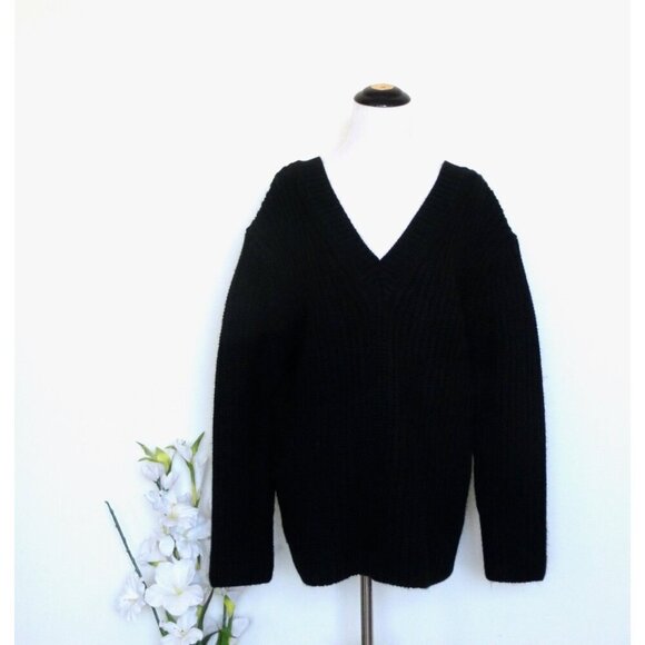 NEW! Zara Oversized Chunky Knit V Neck  Sweater Black SZ S - Picture 8 of 14